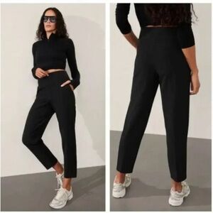 Athleta Endless High Rise Pants Women’s Size 16 Pull On Tapered Pockets Black